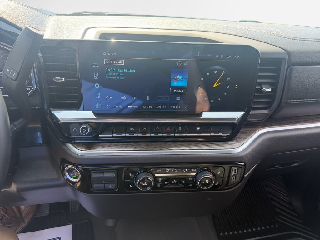Certified 2025 Chevrolet Silverado 1500 LT AWD/4WD image 22