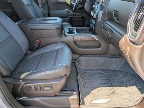 Used 2019 GMC Sierra 1500 Denali w/ Denali Ultimate Package AWD/4WD image 34