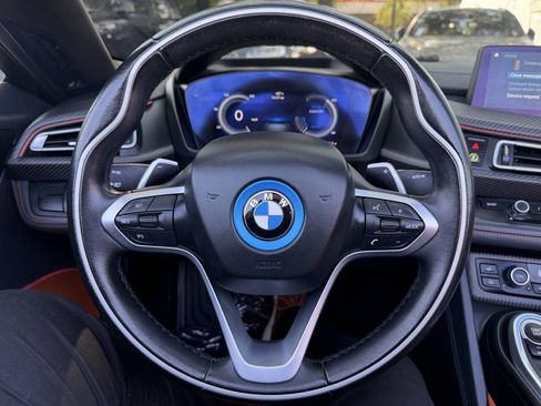 Used 2019 BMW i8 Roadster AWD/4WD image 54