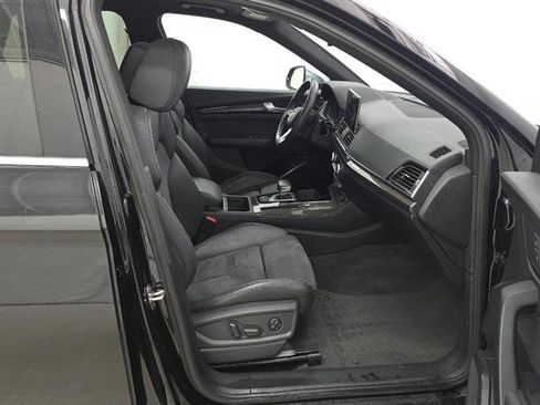 Used 2022 Audi SQ5 Premium Plus w/ Premium Plus Package image 8