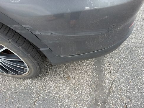 Used 2019 Mercedes-Benz GLC 300 image 9