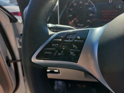 Certified 2025 Mercedes-Benz C 300 Sedan image 28