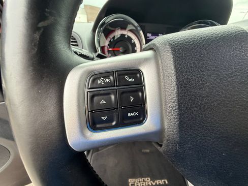 Used 2017 Dodge Grand Caravan GT FWD image 15