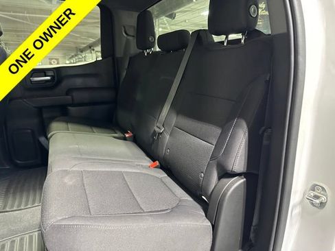 Used 2021 Chevrolet Silverado 1500 Custom Trail Boss AWD/4WD image 28