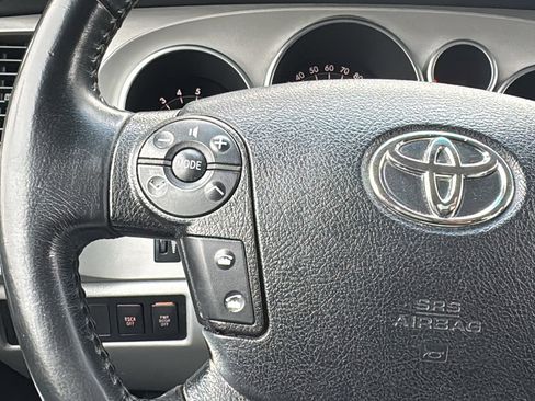 Used 2008 Toyota Sequoia Limited image 31