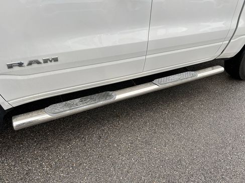 Used 2022 RAM 1500 Big Horn image 10