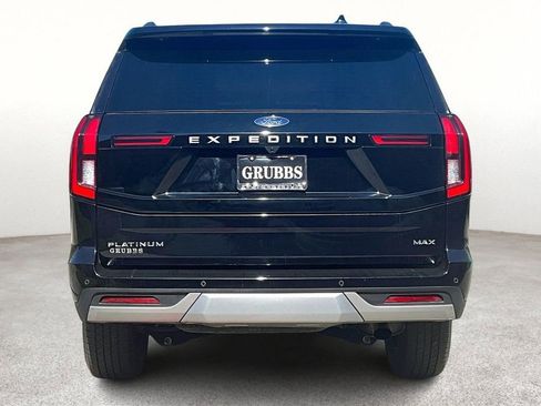Used 2025 Ford Expedition Max Platinum image 7