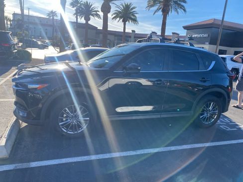 Used 2019 MAZDA CX-5 Touring image 2