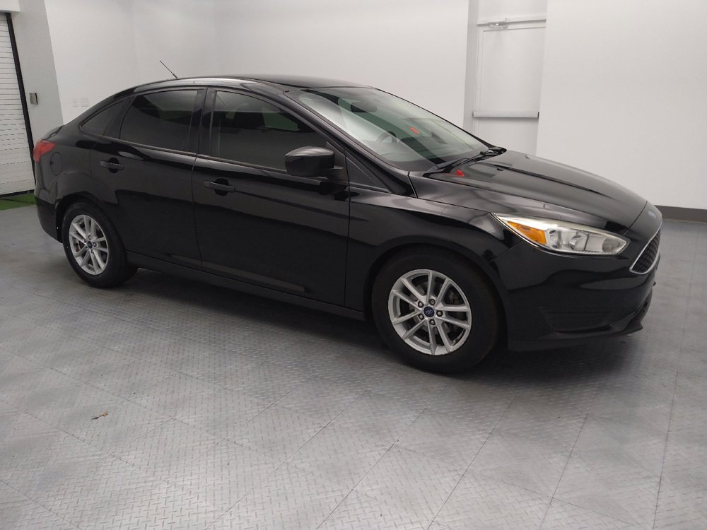 Used 2018 Ford Focus SE FWD image 11