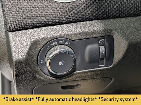 Used 2015 Chevrolet Cruze LT w/ RS Package image 10