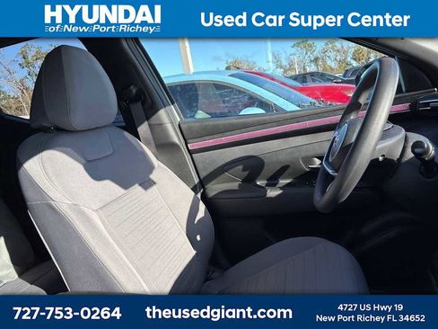 Used 2024 Hyundai Santa Cruz SEL w/ Activity Package image 9