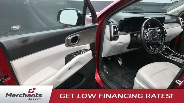 Used 2022 Kia Sorento S w/ Panoramic Sunroof Package AWD/4WD image 17
