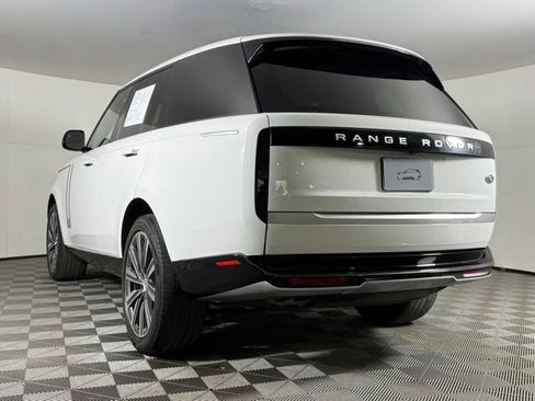 Used 2023 Land Rover Range Rover Autobiography AWD/4WD image 4