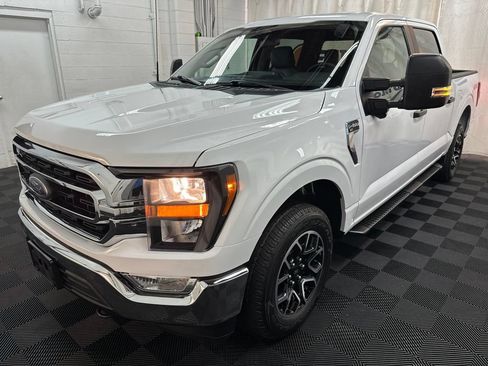 Used 2023 Ford F150 XLT w/ Trailer Tow Package AWD/4WD image 4