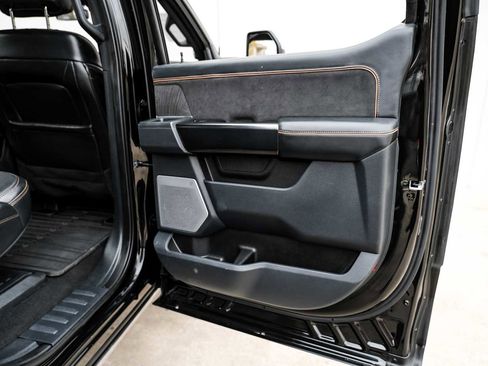 Used 2023 Ford F250 Platinum image 50