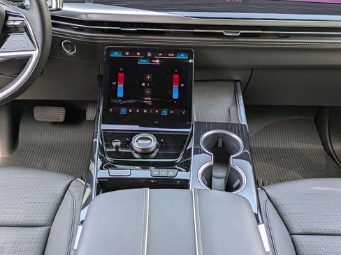 Certified 2026 Cadillac Escalade Sport w/ LPO, ONYX Package AWD/4WD image 20