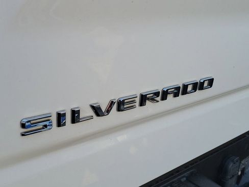 Used 2022 Chevrolet Silverado 1500 LT Trail Boss w/ Protection Package image 2