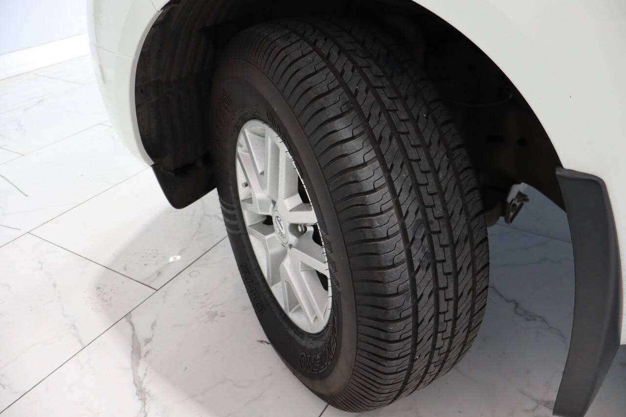 Used 2019 Nissan Frontier SV RWD image 18