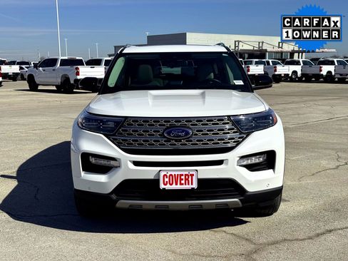 Used 2024 Ford Explorer Limited w/ Limited Technology Package image 3