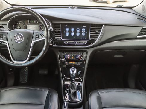 Used 2019 Buick Encore Essence image 11