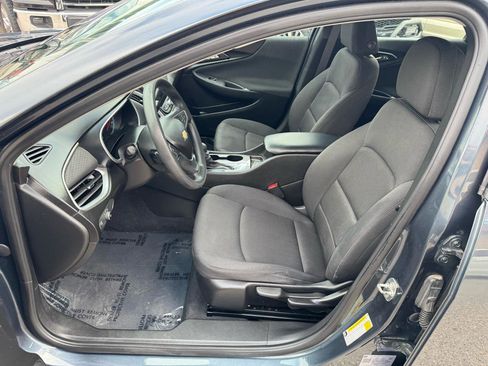 Used 2021 Chevrolet Malibu LS image 13