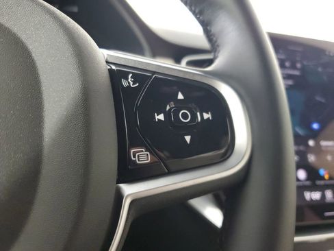 Certified 2026 Volvo XC90 B6 Plus w/ Protection Package Premier image 27