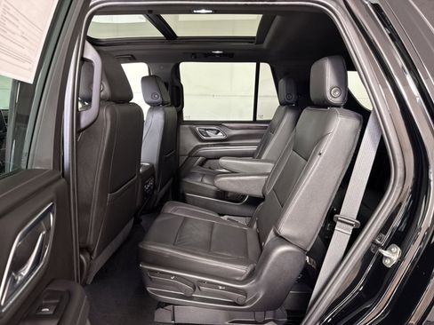 Used 2021 Chevrolet Tahoe Z71 image 24