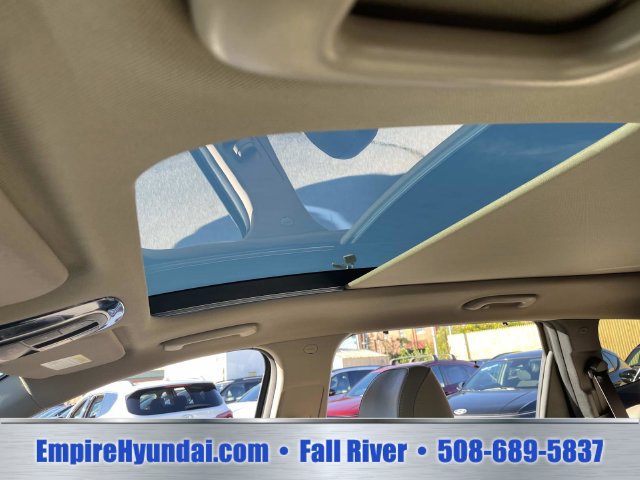 Used 2023 Hyundai Santa Fe SEL w/ Premium Package AWD/4WD image 23