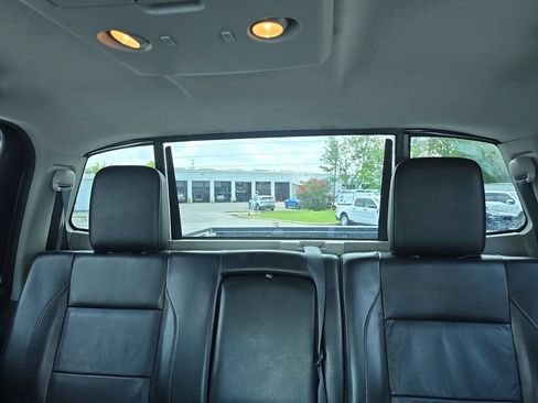 Used 2015 Nissan Titan PRO-4X w/ Pro-4x Luxury Package AWD/4WD image 28