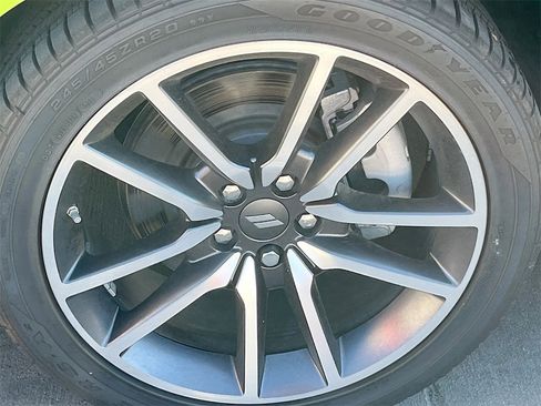 Used 2023 Dodge Challenger R/T w/ Plus Package image 27