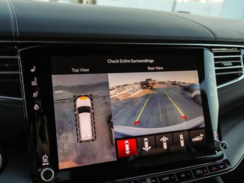 New 2026 Jeep Grand Wagoneer Summit AWD/4WD image 29