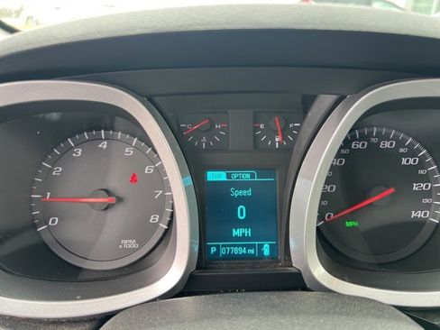 Used 2017 Chevrolet Equinox LT w/ Convenience Package image 20