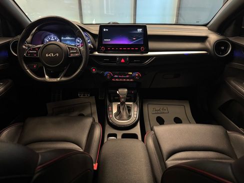 Used 2022 Kia Forte GT w/ GT2 Package FWD image 9