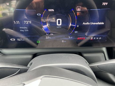 New 2025 Chevrolet Silverado EV LT image 12