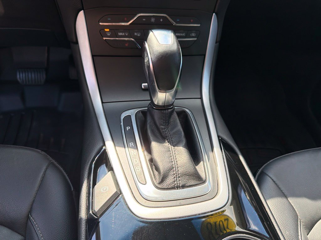 Used 2018 Ford Edge SEL w/ Equipment Group 201A AWD/4WD image 20
