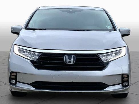 Used 2023 Honda Odyssey Touring image 4