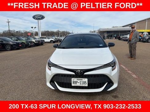 Used 2022 Toyota Corolla SE image 2