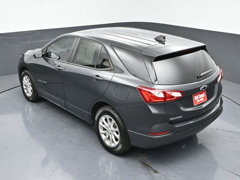 Used 2021 Chevrolet Equinox LS w/ LS Convenience Package image 40