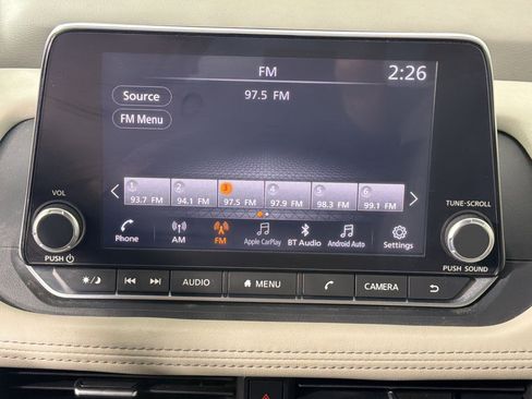 Used 2023 Nissan Rogue SV image 22