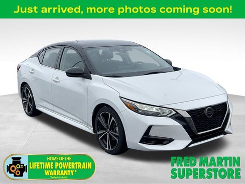 Used 2021 Nissan Sentra SR image 1