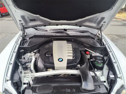 Used 2010 BMW X5 xDrive35d image 26