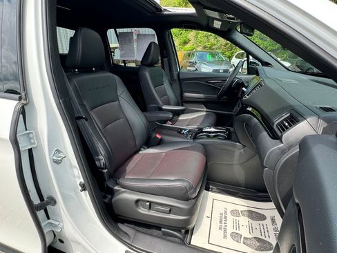 Used 2022 Honda Ridgeline Black Edition image 24