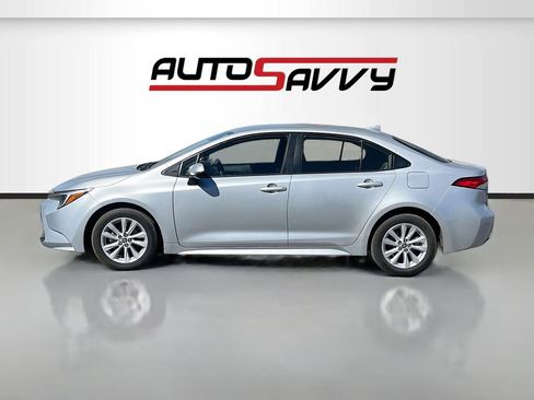 Used 2024 Toyota Corolla Hybrid Sedan FWD image 4