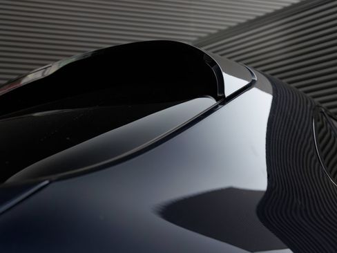 Certified 2023 Porsche Macan S AWD/4WD image 29