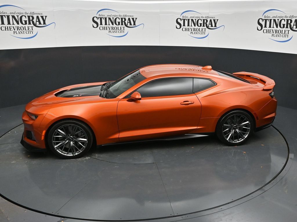 Used 2023 Chevrolet Camaro ZL1 RWD image 21