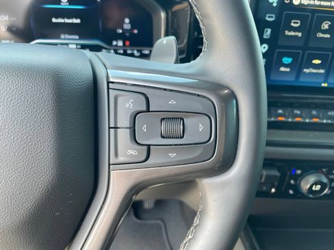 Used 2025 Chevrolet Silverado 1500 ZR2 w/ Technology Package AWD/4WD image 22