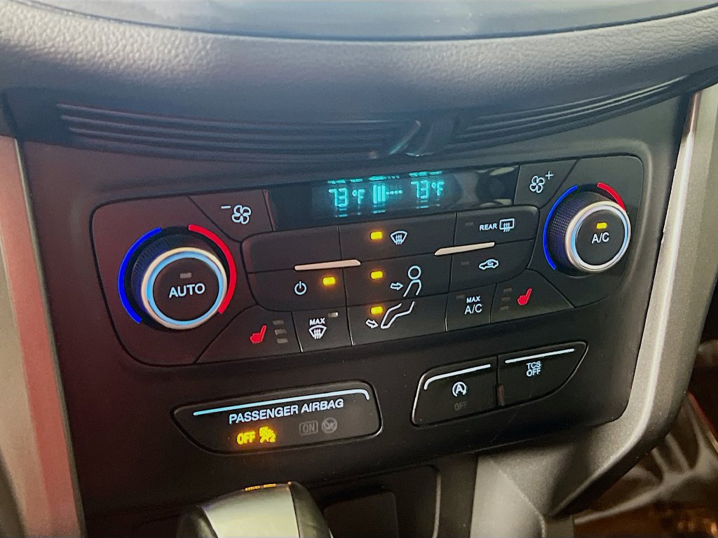 Used 2018 Ford Escape SEL AWD/4WD image 14
