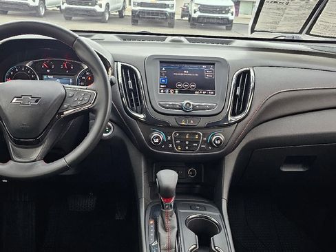 Used 2023 Chevrolet Equinox RS w/ LPO, Floor Liner Package FWD image 12