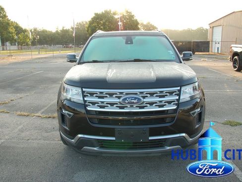 Used 2019 Ford Explorer Limited w/ Ford Safe & Smart Package AWD/4WD image 8