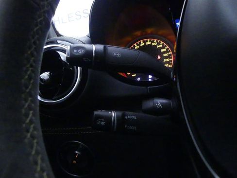 Used 2018 Mercedes-Benz AMG GT R image 21